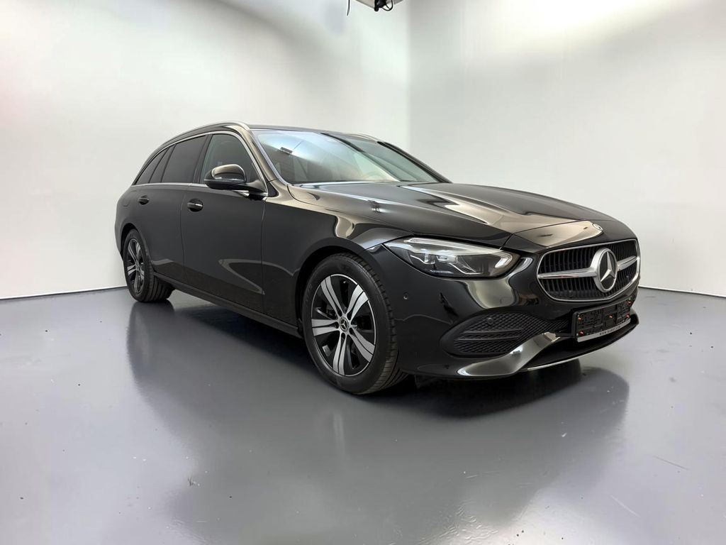 Mercedes-Benz C 220 2024 г. Чёрный, пробег 55000 км