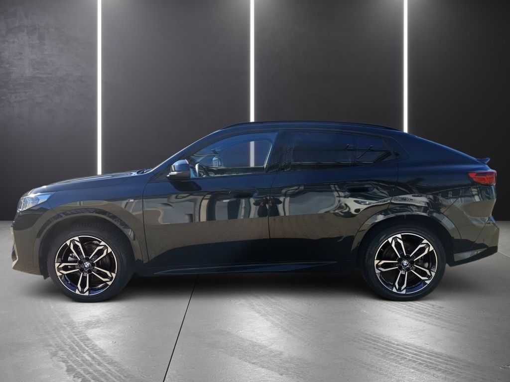 BMW X2 2025 г. Чёрный, пробег 25366 км