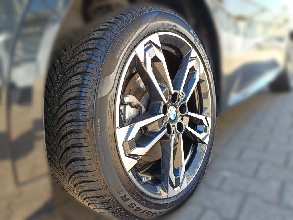 BMW X2 2025 г. Чёрный, пробег 25366 км