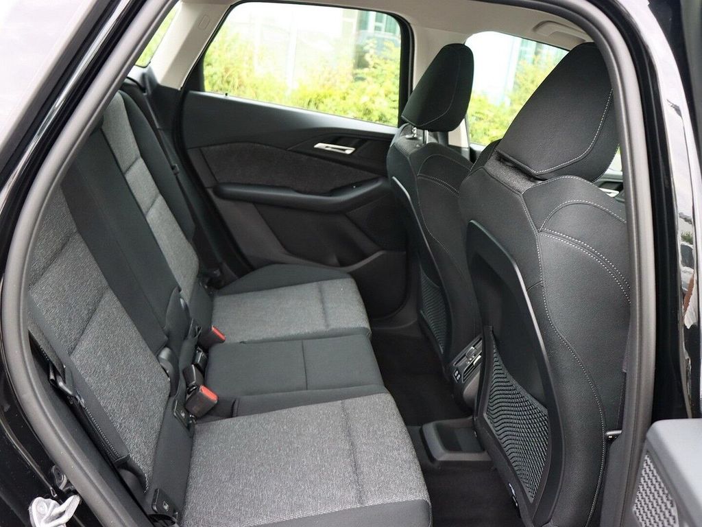 BMW 218 ACTIVE TOURER 2022 г. Чёрный, пробег 21995 км