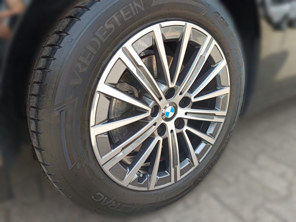 BMW 218 ACTIVE TOURER 2023 г. Чёрный, пробег 29052 км