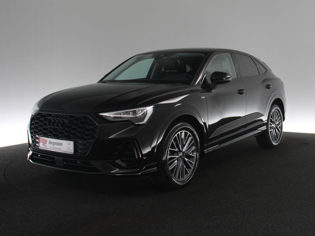 Audi Q3 2023 г. Чёрный, пробег 32427 км