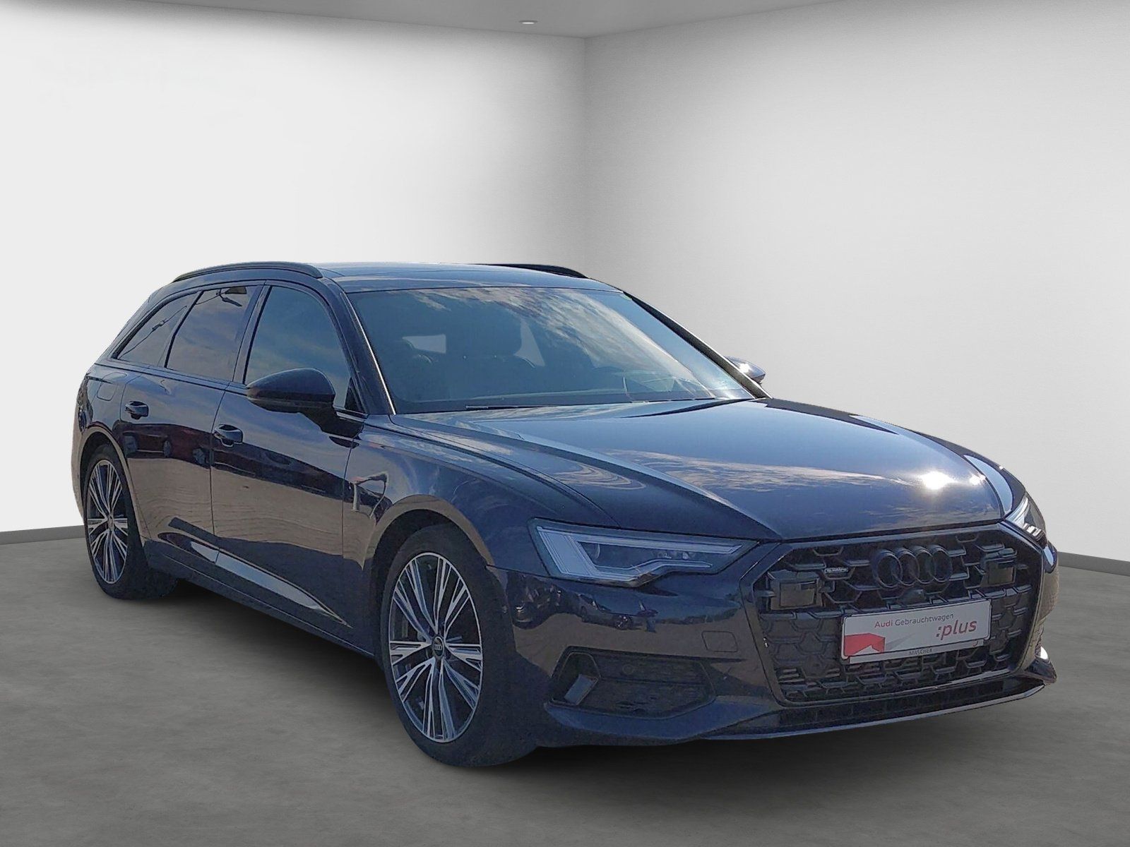 Audi A6 2023 г. Синий, пробег 52400 км