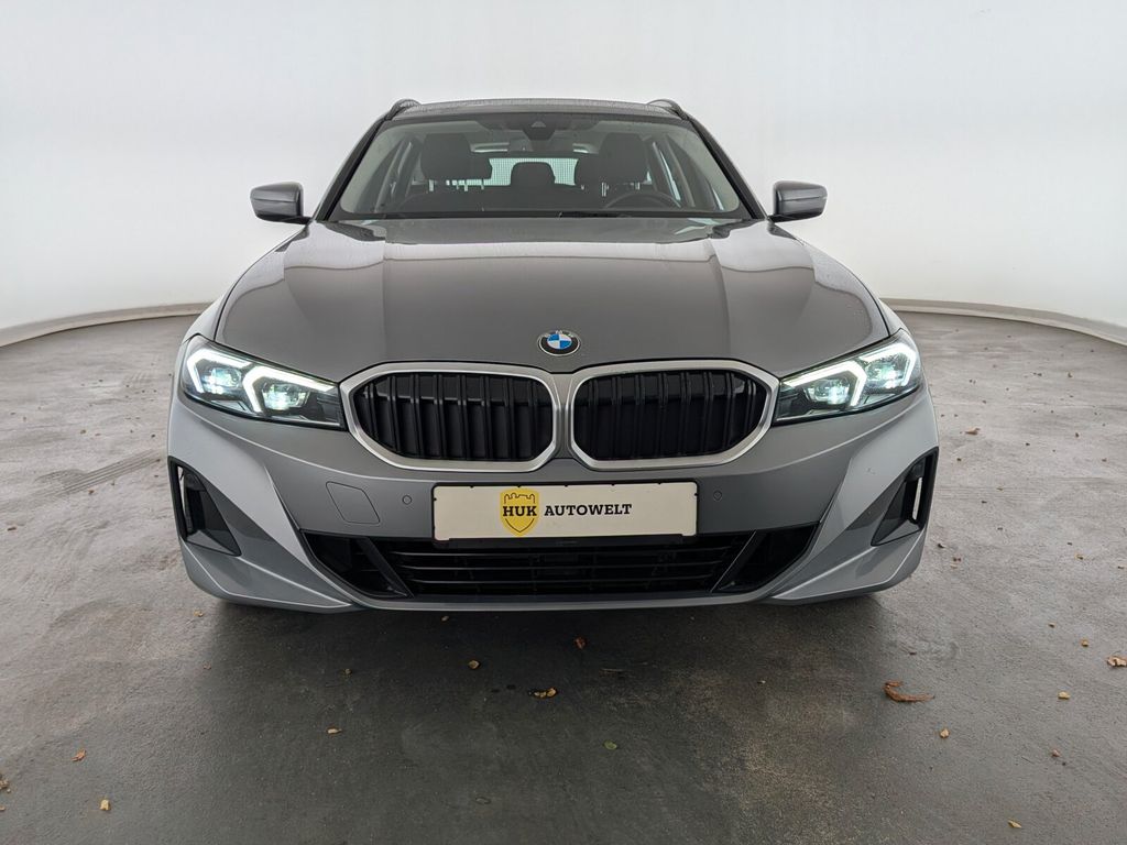 BMW 320 2023 г. Серый, пробег 56476 км