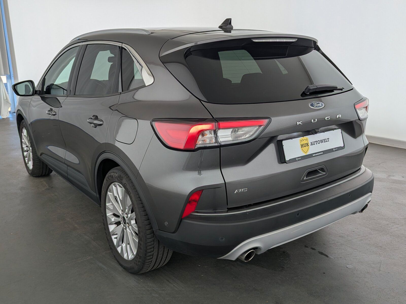Ford Kuga 2022 г. Серый, пробег 46290 км