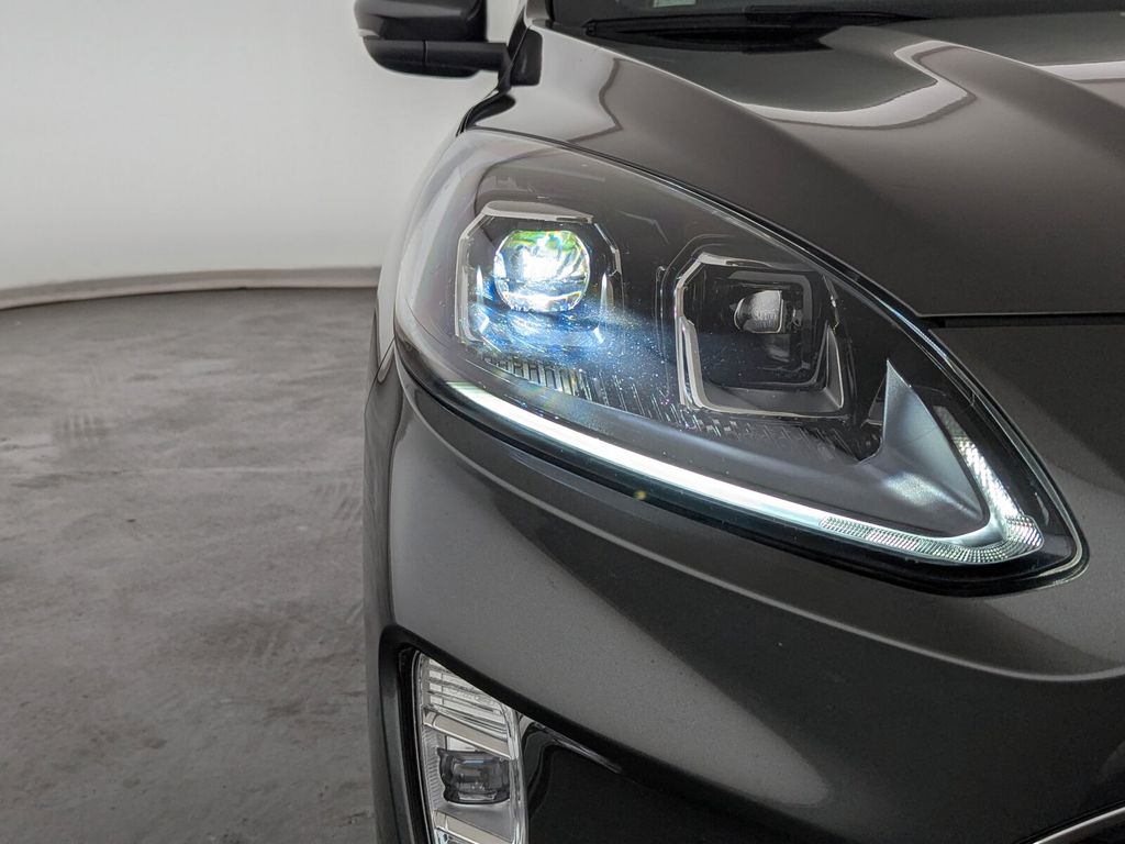 Ford Kuga 2022 г. Серый, пробег 46290 км