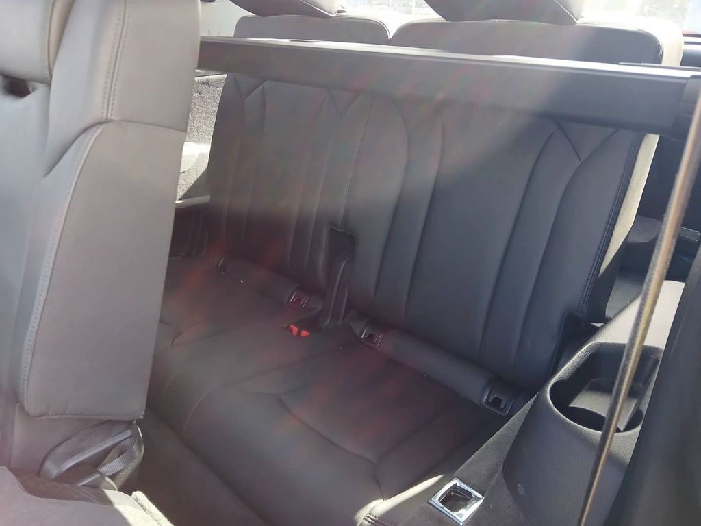 Audi Q7 2023 г. Чёрный, пробег 44000 км