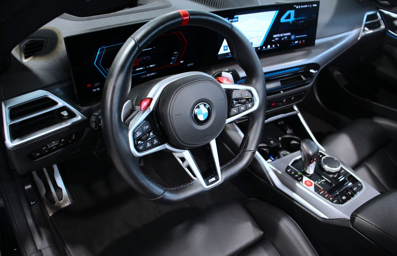 BMW M4 2026 г. Чёрный, пробег 25400 км