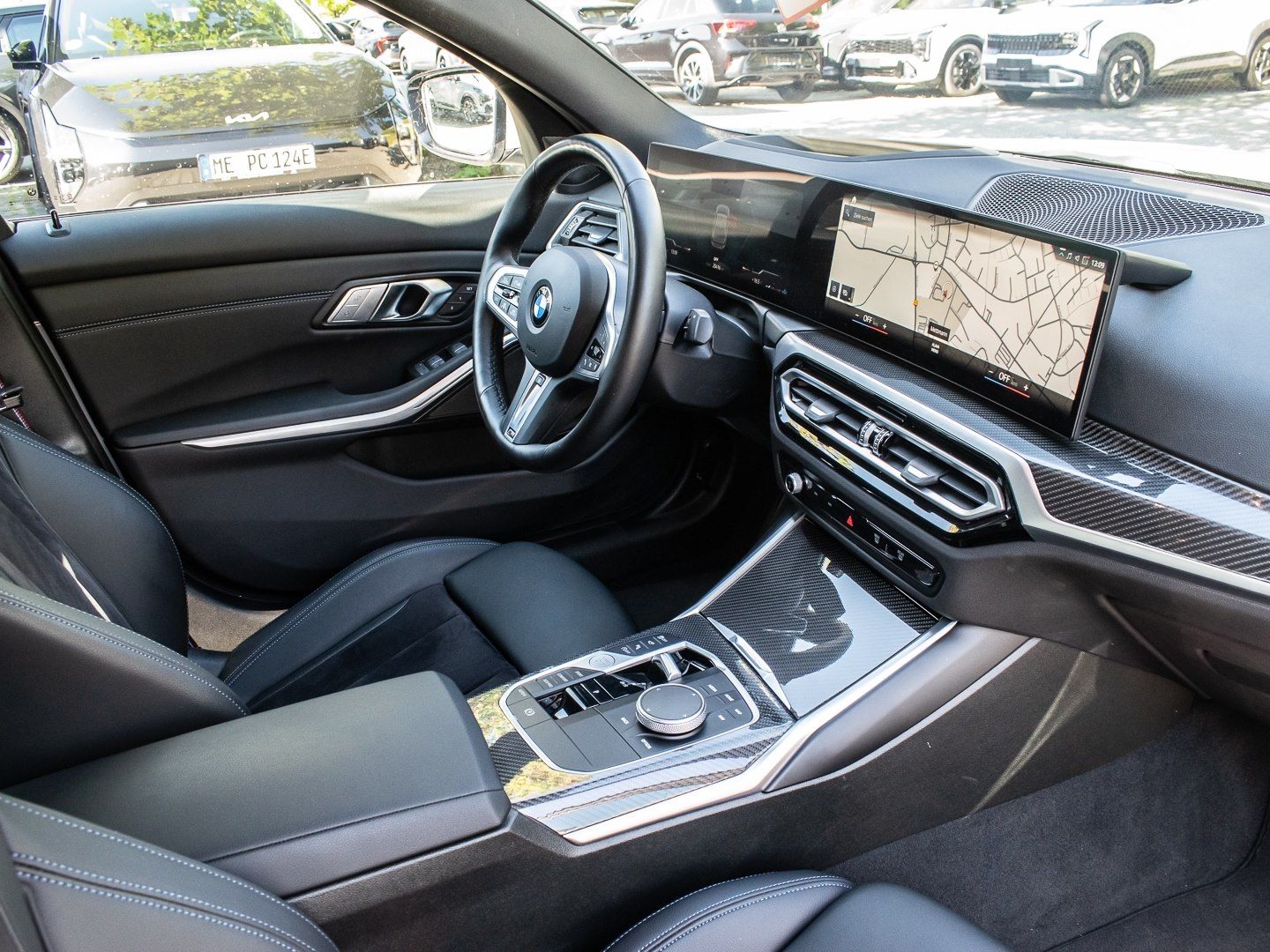 BMW 330 2024 г. Серебристый, пробег 20415 км