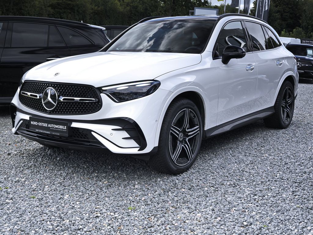 Mercedes-Benz GLC 220 2025 г. Белый, пробег 8267 км