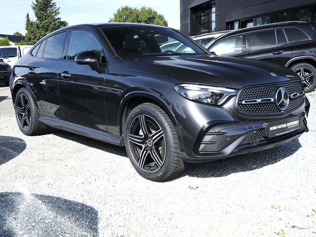 Mercedes-Benz GLC 220 2026 г. Серый, пробег 8384 км