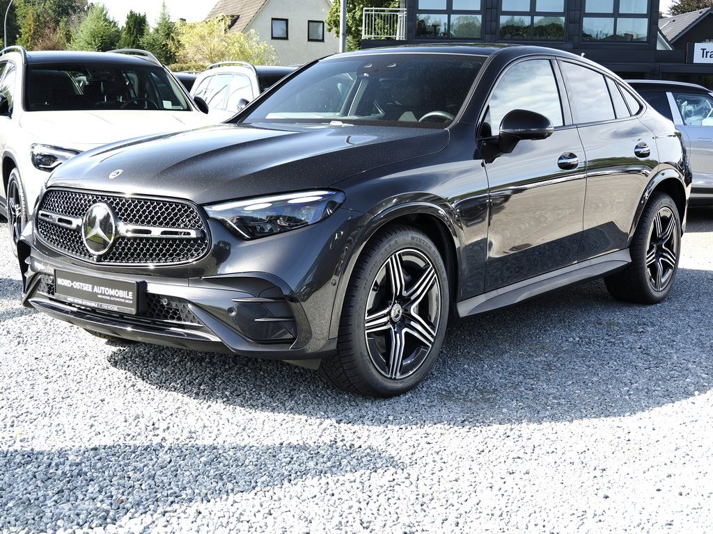 Mercedes-Benz GLC 220 2026 г. Серый, пробег 8384 км