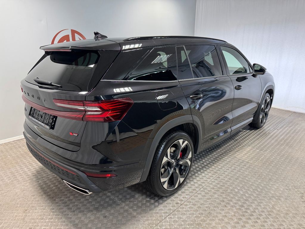 Skoda Kodiaq 2026 г. Чёрный, пробег 1050 км