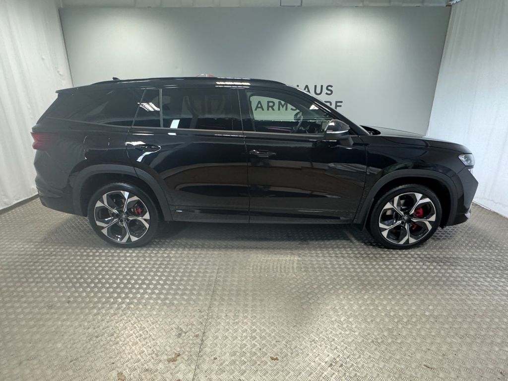 Skoda Kodiaq 2026 г. Чёрный, пробег 1050 км