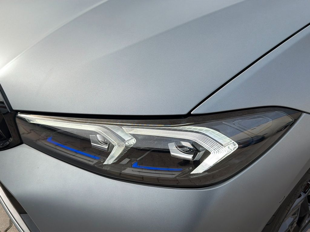 BMW 320 2025 г. Серый, пробег 35200 км