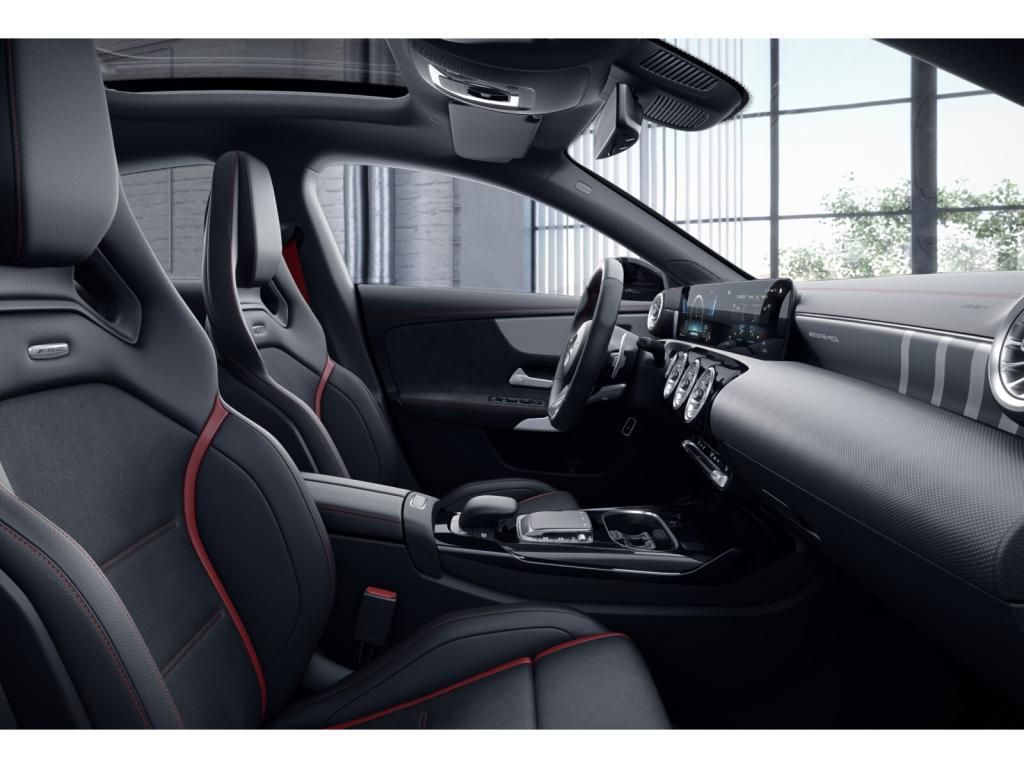 Mercedes-Benz State Glow 2022 г. Белый, пробег 58670 км
