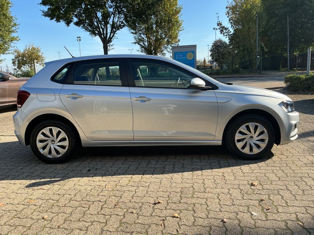 Volkswagen Polo 2021 г. Серебристый, пробег 54894 км