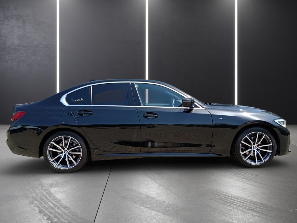 BMW 320 2021 г. Чёрный, пробег 54355 км