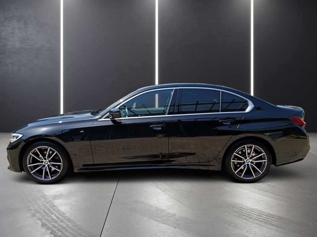 BMW 320 2021 г. Чёрный, пробег 54355 км