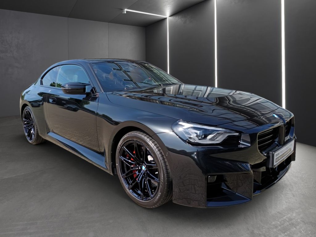 BMW M2 2025 г. Чёрный, пробег 6912 км