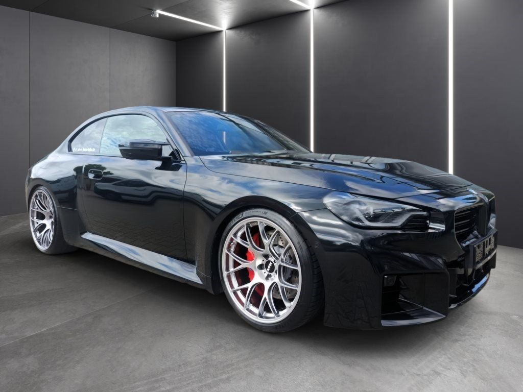 BMW M2 2026 г. Чёрный, пробег 9990 км