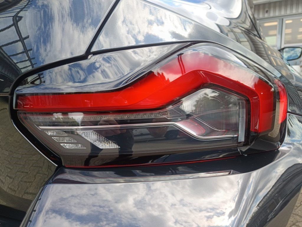 BMW M2 2026 г. Чёрный, пробег 9990 км