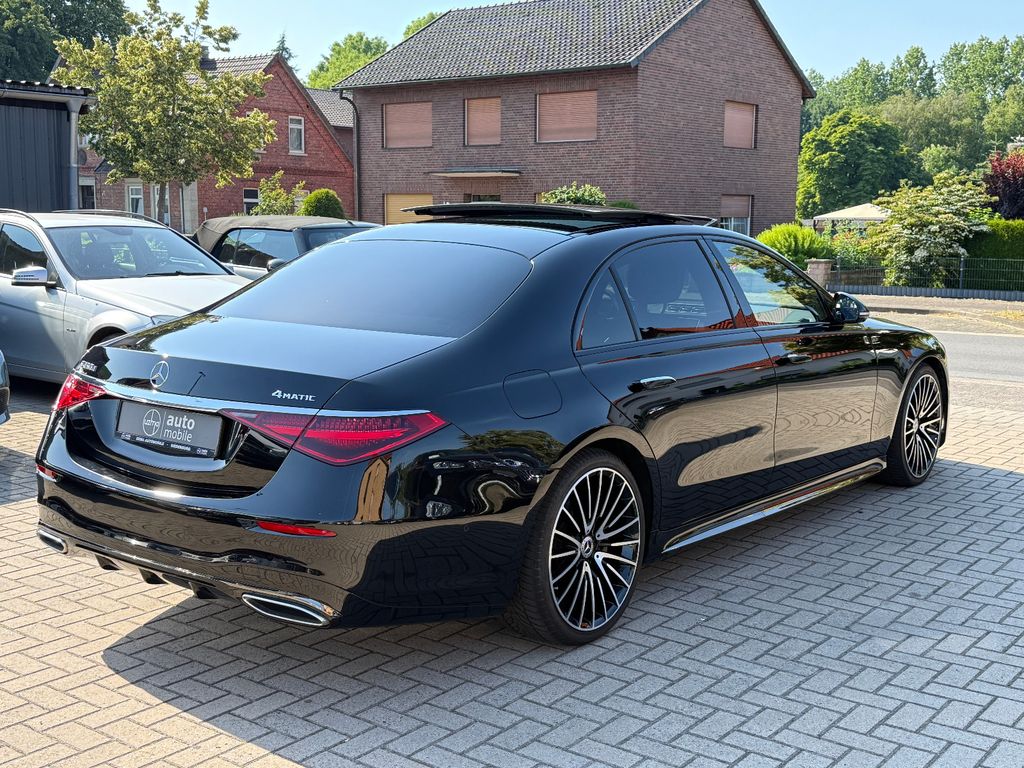 Mercedes-Benz S 450 2024 г. Чёрный, пробег 32852 км