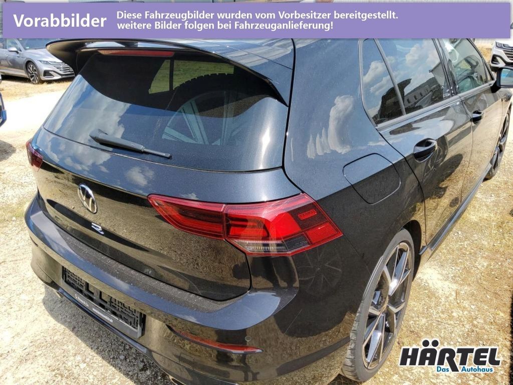 Volkswagen Golf 2023 г. Чёрный, пробег 44900 км