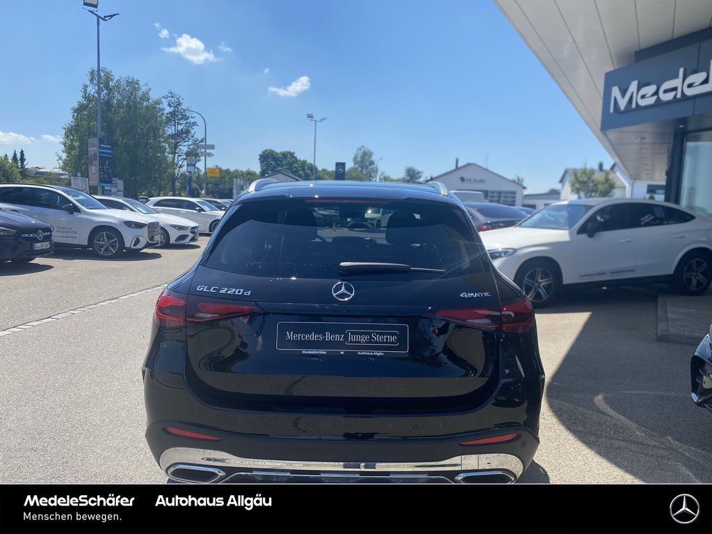 Mercedes-Benz GLC 220 2025 г. Чёрный, пробег 13599 км