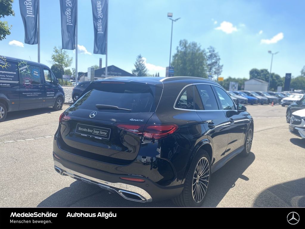 Mercedes-Benz GLC 220 2025 г. Чёрный, пробег 13599 км