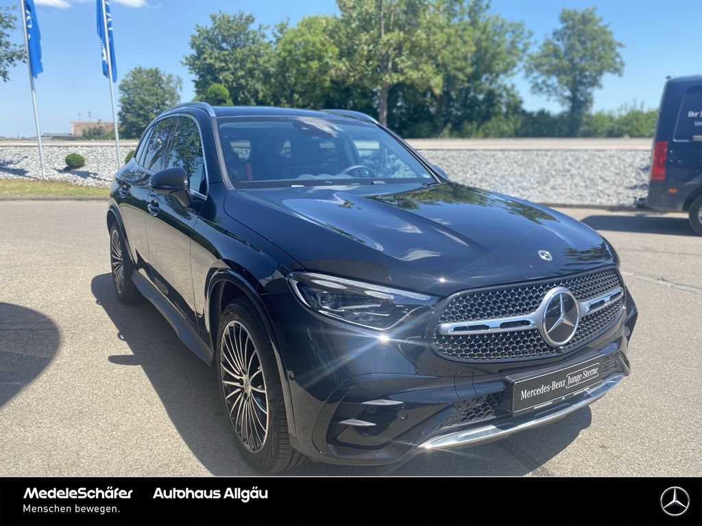 Mercedes-Benz GLC 220 2025 г. Чёрный, пробег 13599 км
