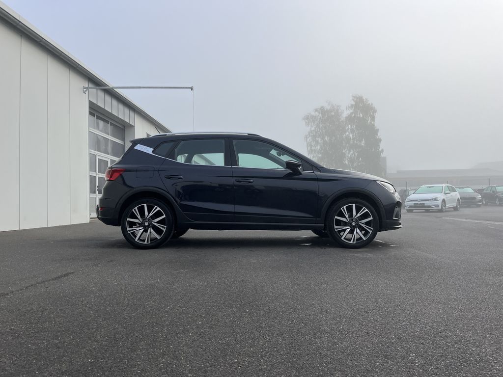 SEAT Arona 2022 г. Синий, пробег 37756 км