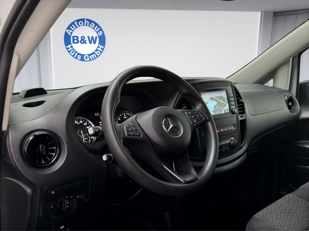 Mercedes-Benz Vito 2024 г. Белый, пробег 41689 км