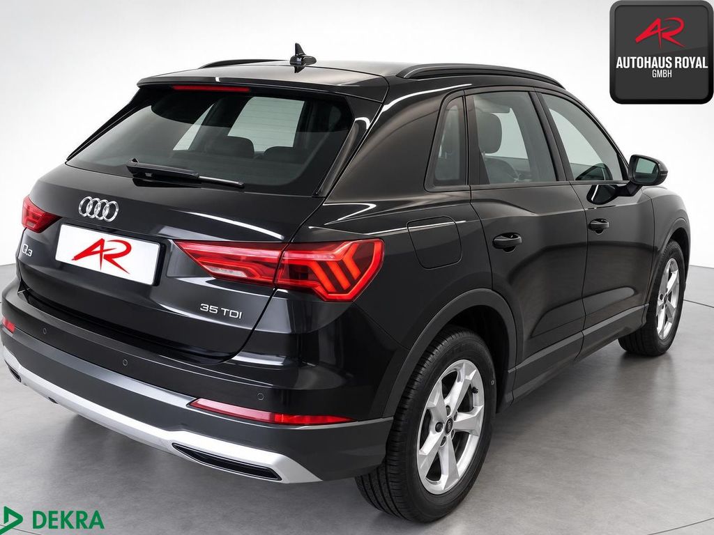 Audi Q3 2022 г. Чёрный, пробег 59230 км