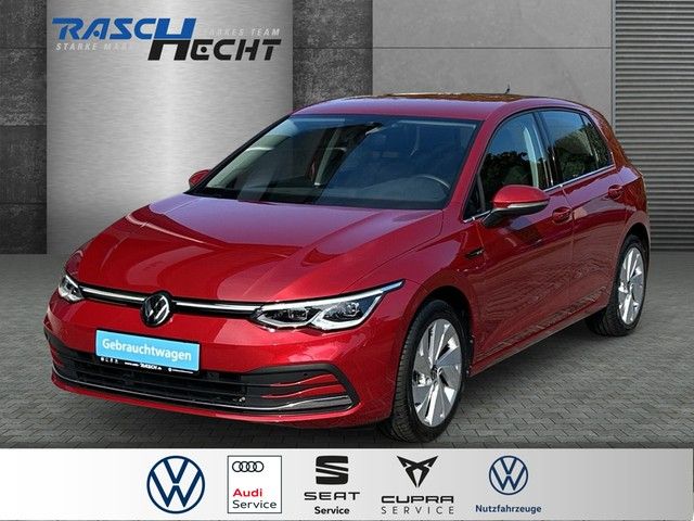 Volkswagen Golf 2023 г. Красный, пробег 22148 км
