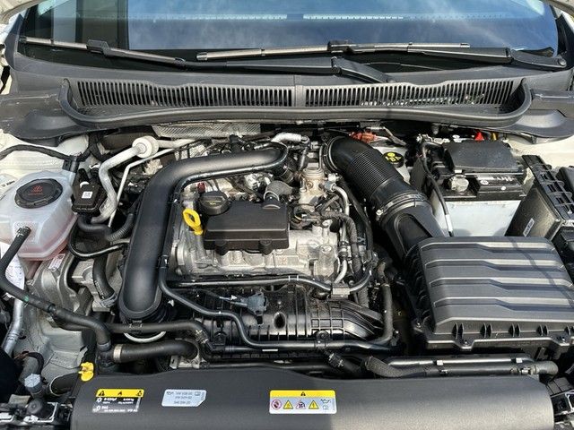 Volkswagen Taigo 2023 г. Серый, пробег 51276 км