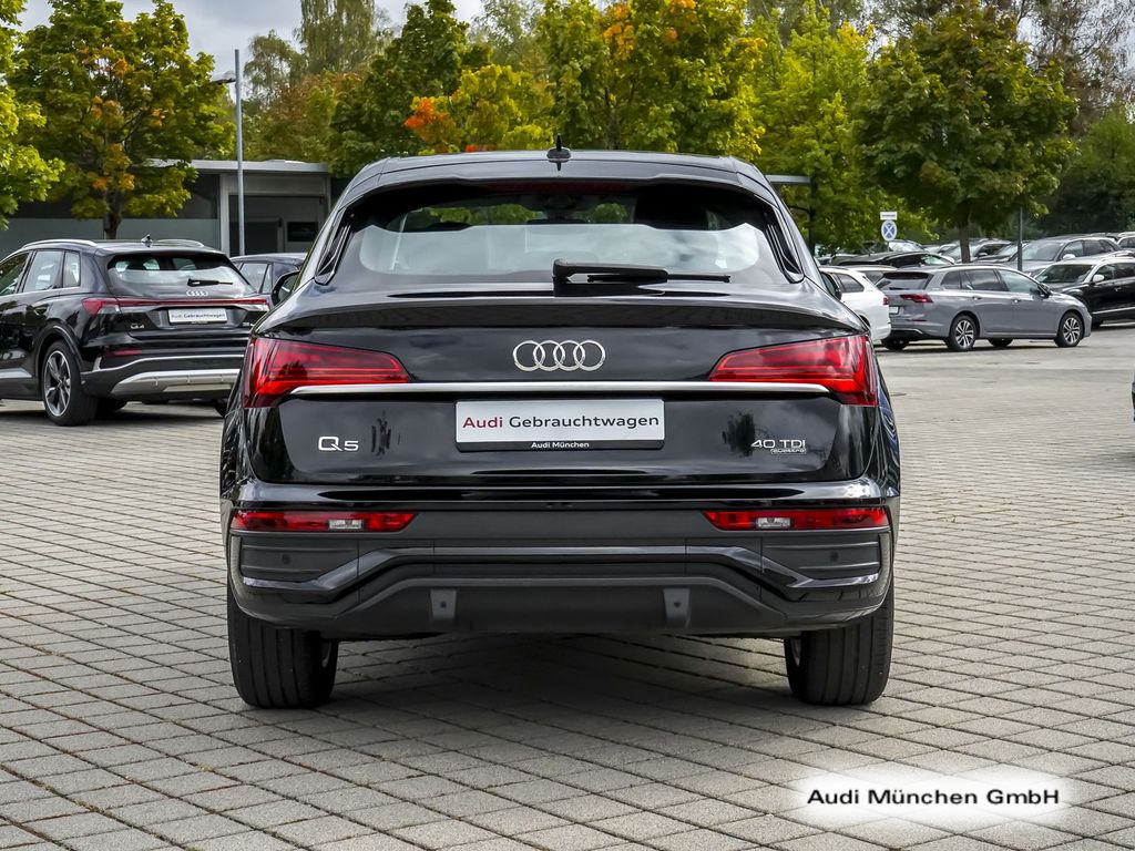 Audi Q5 2023 г. Чёрный, пробег 44929 км