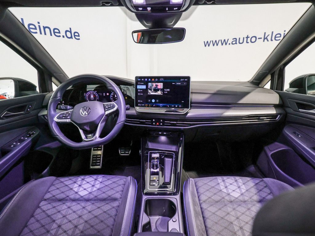Volkswagen Golf 2025 г. Чёрный, пробег 37891 км