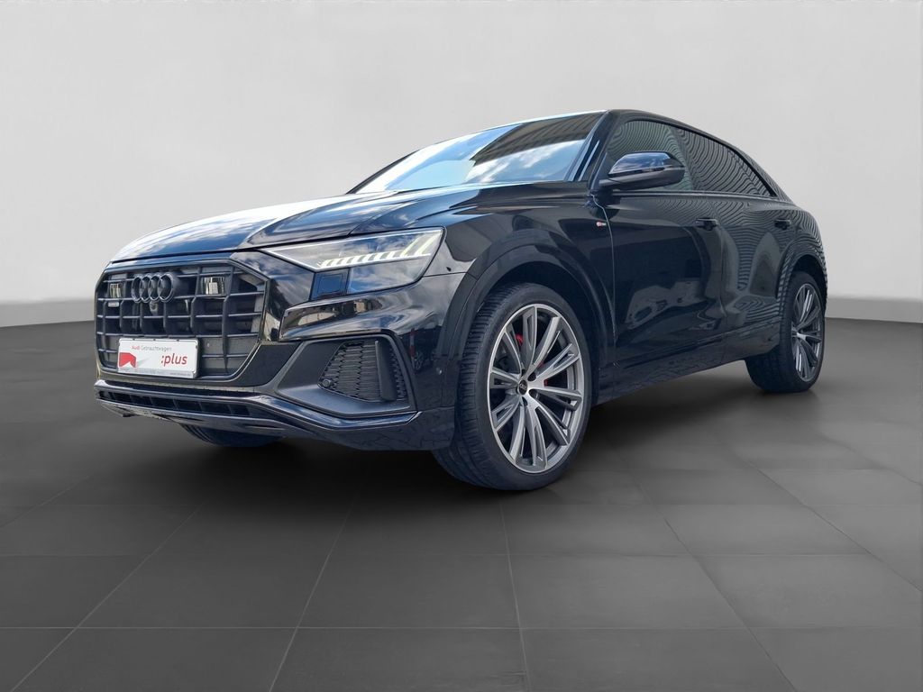 Audi Q8 2023 г. Чёрный, пробег 46708 км