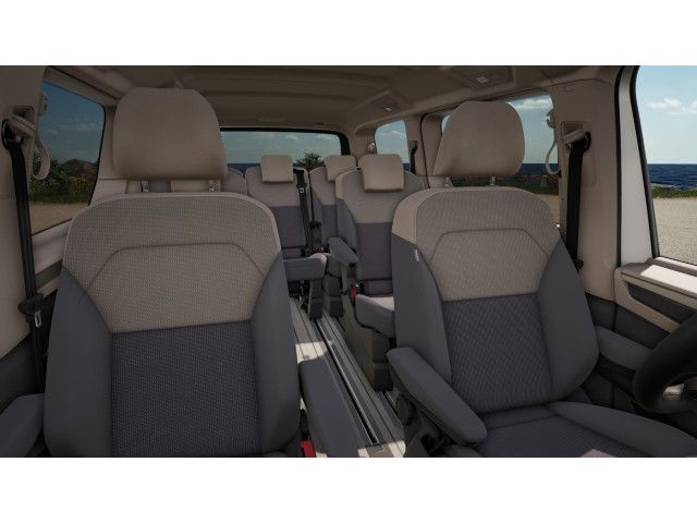 Volkswagen T7 MULTIVAN 2025 г. Белый, пробег 30770 км