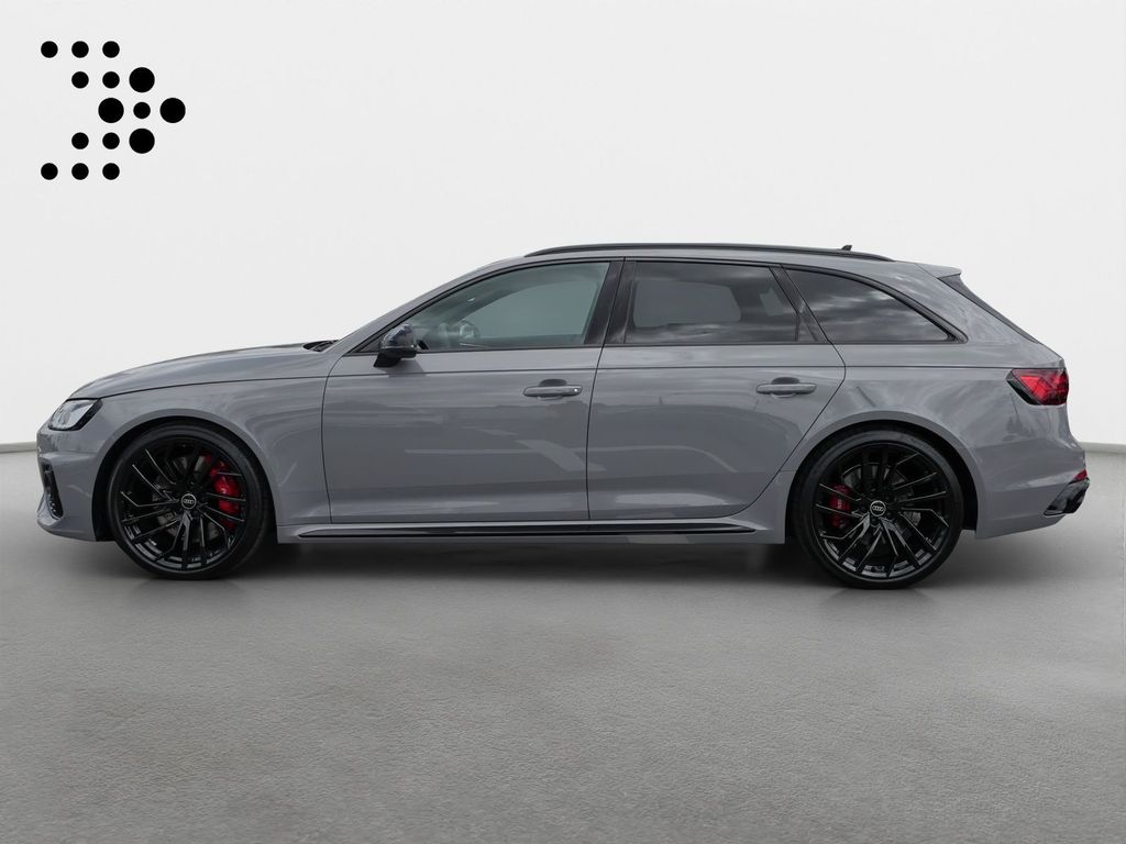 Audi RS4 2024 г. Серый, пробег 32504 км