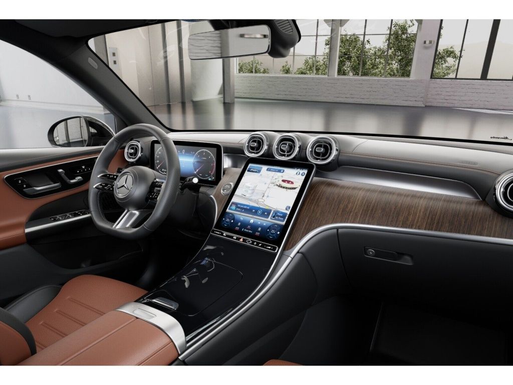 Mercedes-Benz GLC 220 2025 г. Серый, пробег 26510 км
