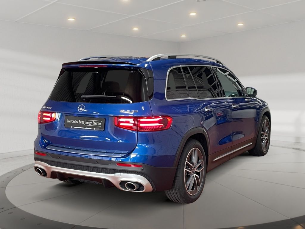 Mercedes-Benz GLB 35 AMG 2025 г. Синий, пробег 3943 км