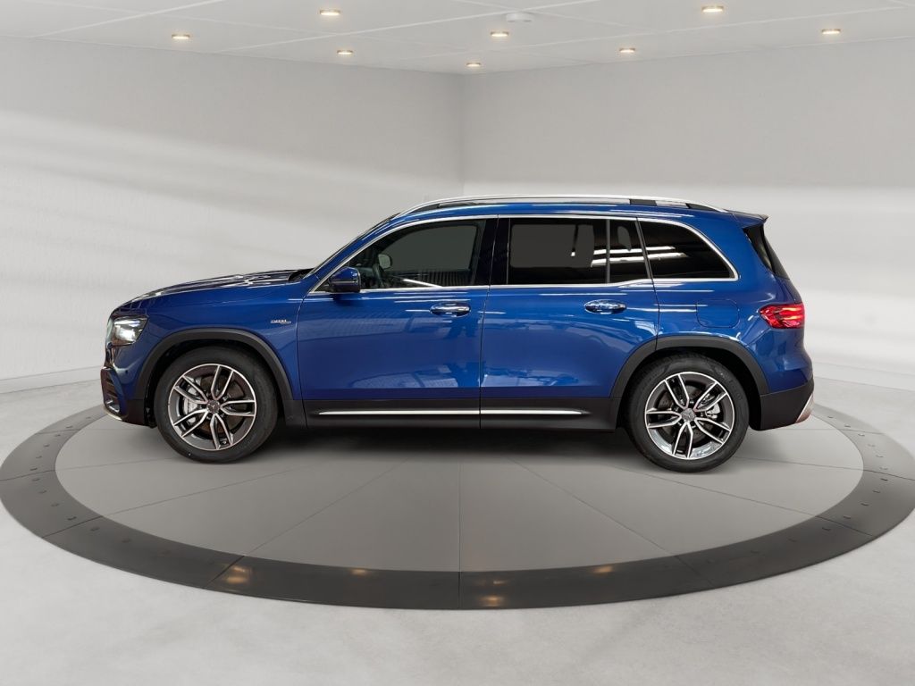 Mercedes-Benz GLB 35 AMG 2025 г. Синий, пробег 3943 км