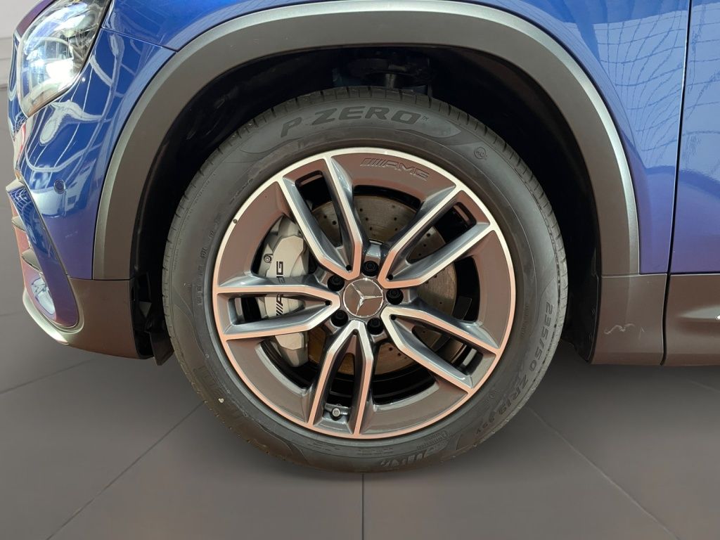 Mercedes-Benz GLB 35 AMG 2025 г. Синий, пробег 3943 км