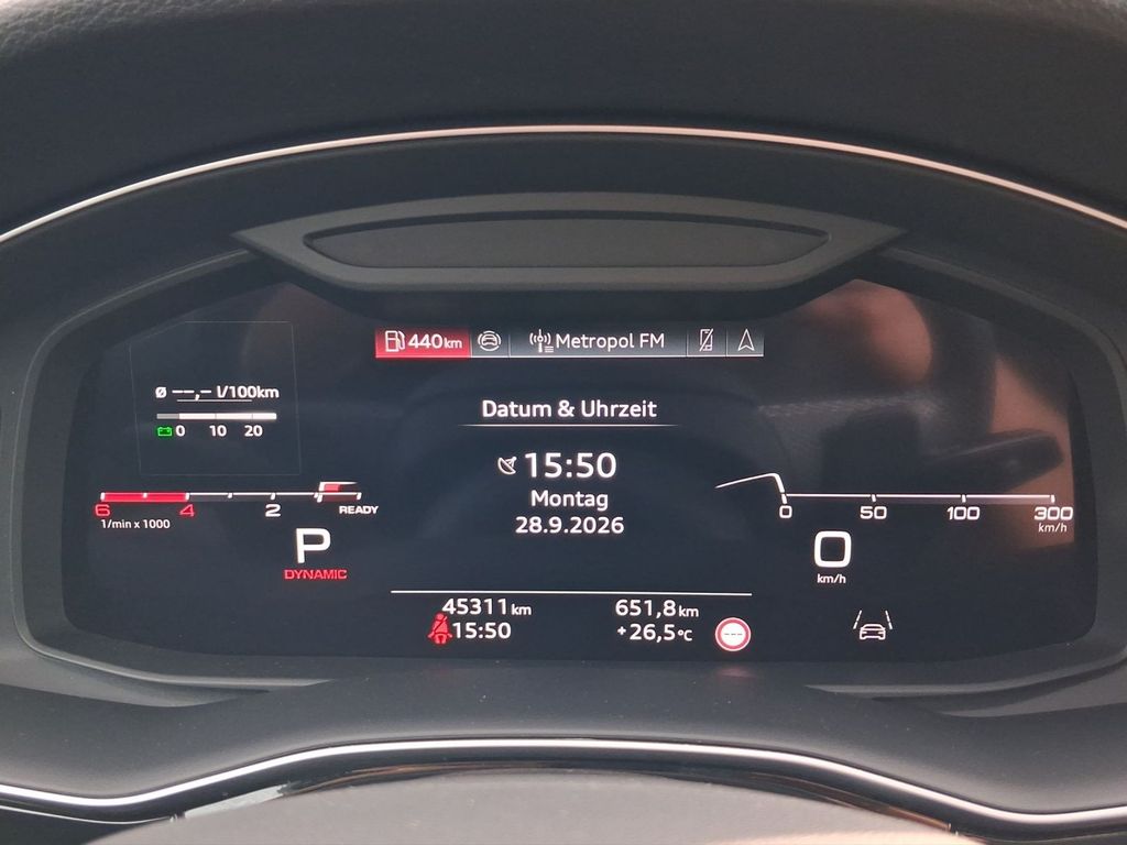 Audi Q7 2023 г. Чёрный, пробег 45310 км