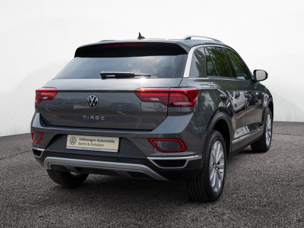 Volkswagen T-Roc 2023 г. Серый, пробег 33750 км