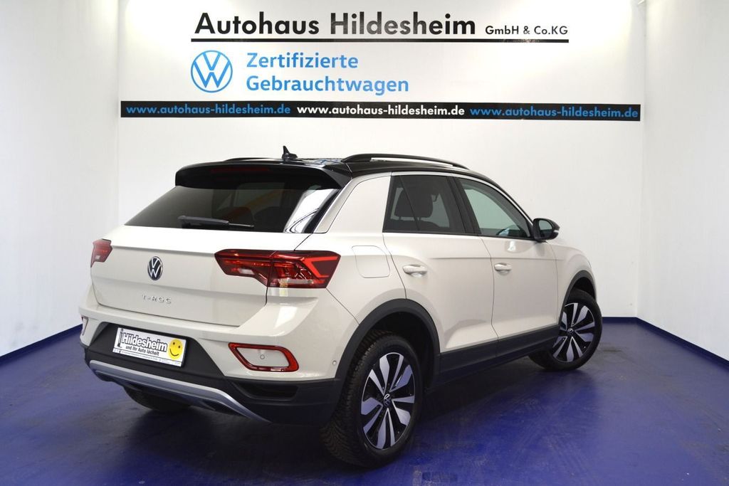 Volkswagen T-Roc 2024 г. Серебристый, пробег 52700 км
