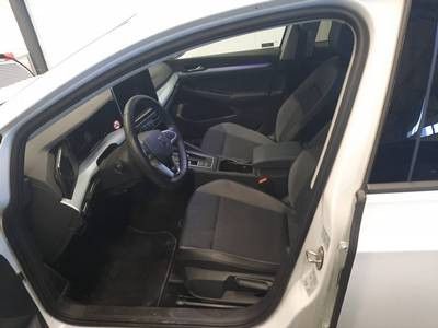 Volkswagen Golf 2025 г. Белый, пробег 25950 км