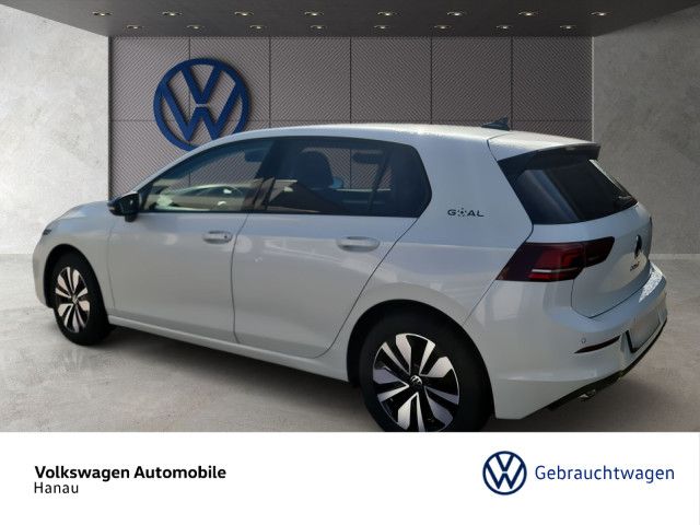 Volkswagen Golf 2025 г. Белый, пробег 25173 км